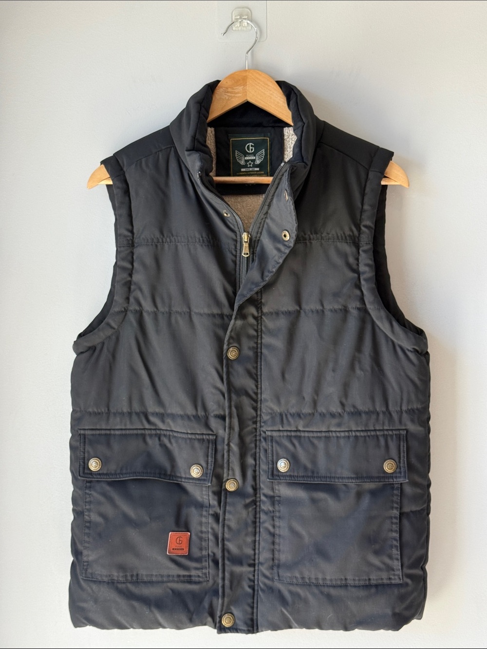 Flygo Men's Winter Warm Outdoor Padded Puffer Vest